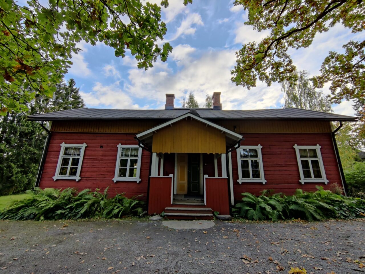 Rakennus ulkoa